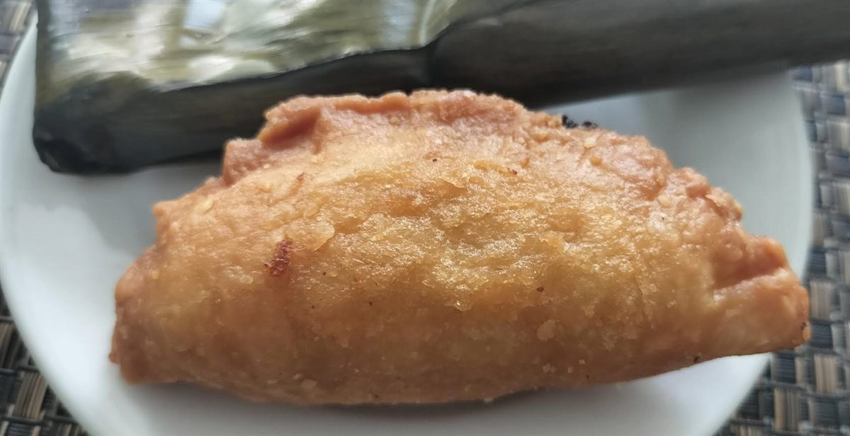 Cebu Street Snacks — Part 3: Sapin-sapin, Linugaw & Empanada